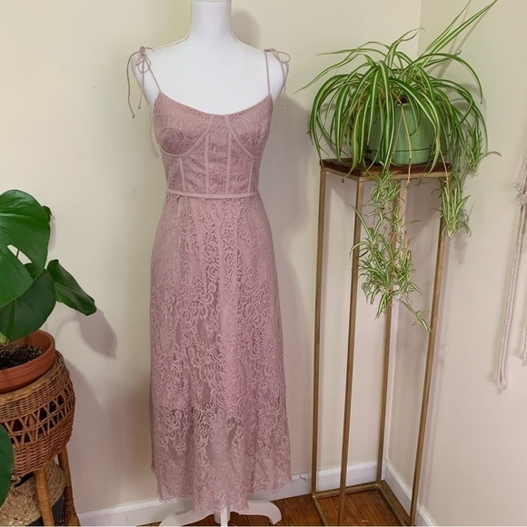 Keepsake The Label Sense Lace Midi Dress in Mauve sz 4 - Picture 3 of 7